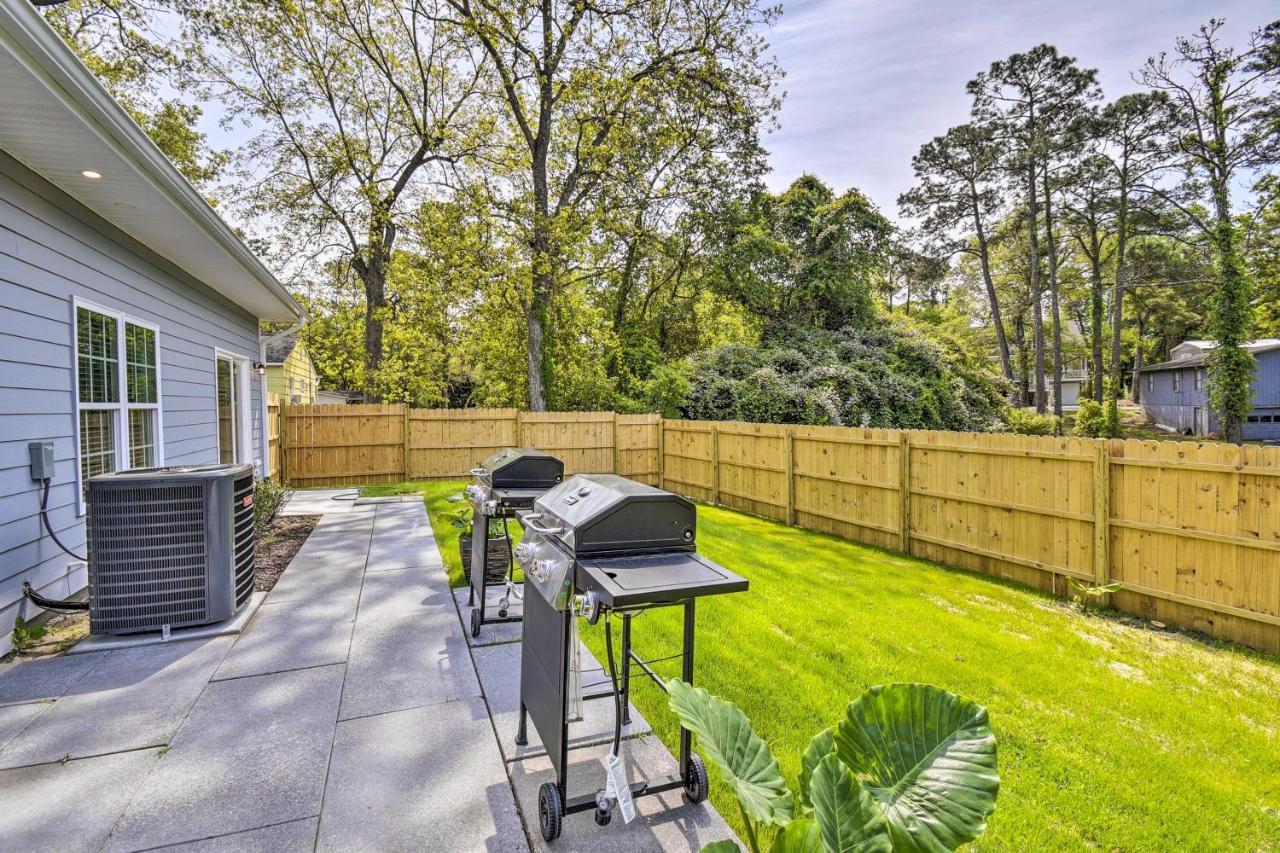 Ocean Isle Beach Home With Shared Lanai And Grill Екстер'єр фото